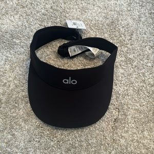 Alo Captivate Visor